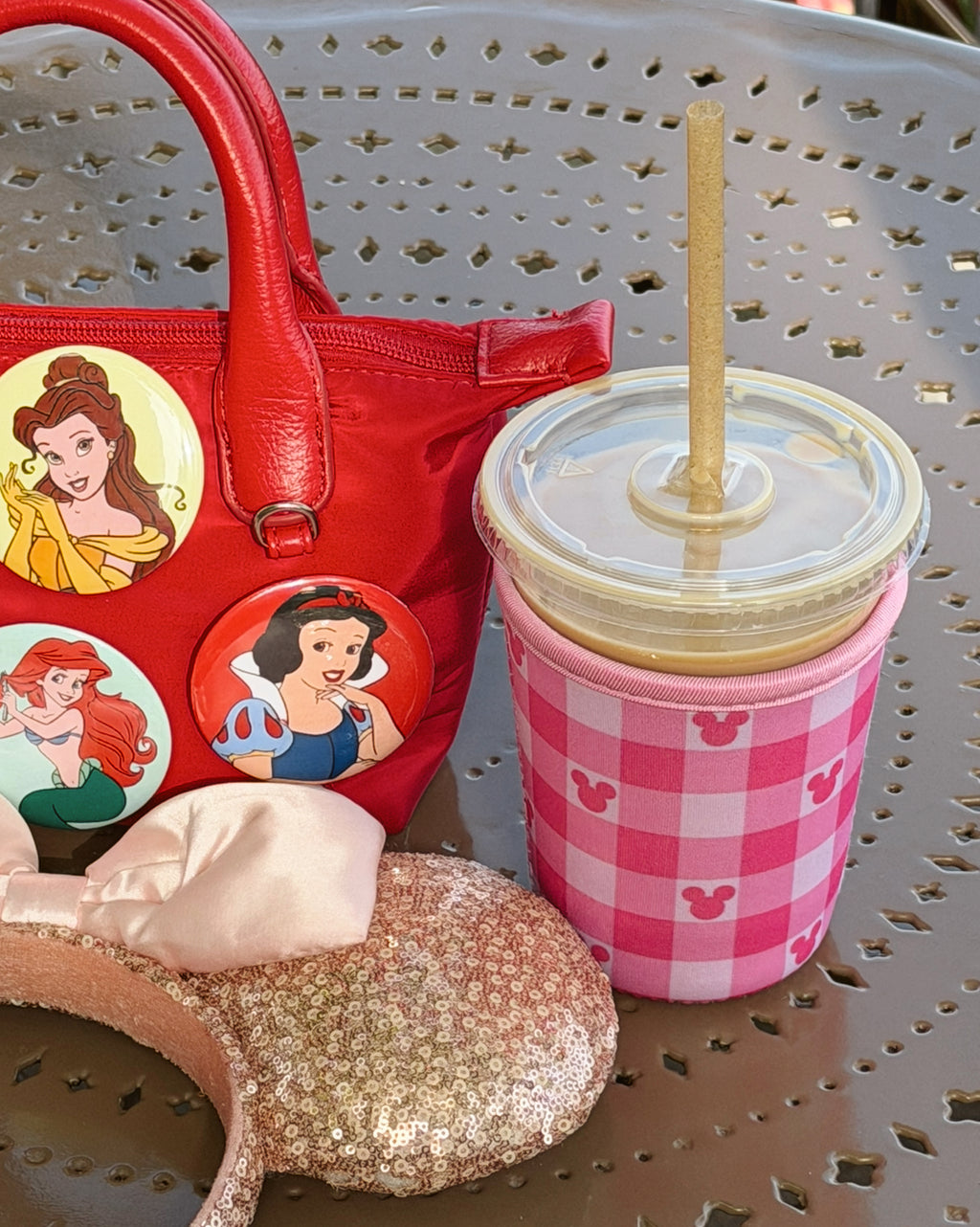 Pink 16 oz Drink Sleeve
